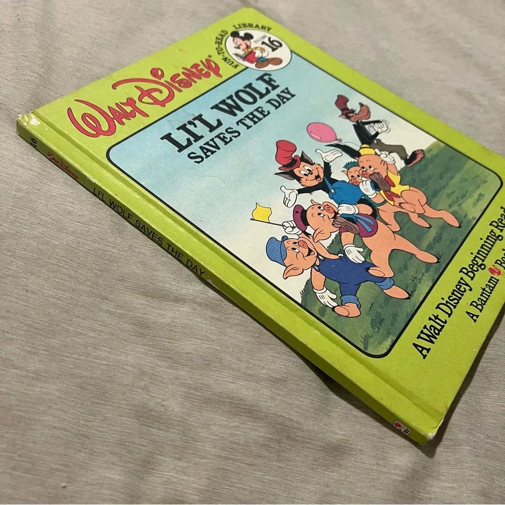 Vintage 1986 Disney‎ Li’l Wolf Saves the Day Book Fun-to-Read Vol 16